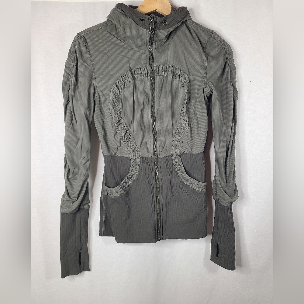 Lululemon Dance Studio Jacket Reversible Size 4 dark Wren